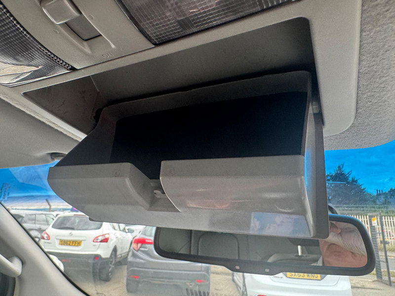 Nissan Navara 2.5 dCi Tekna 4WD Euro 5 4dr 4dr Manual 2025