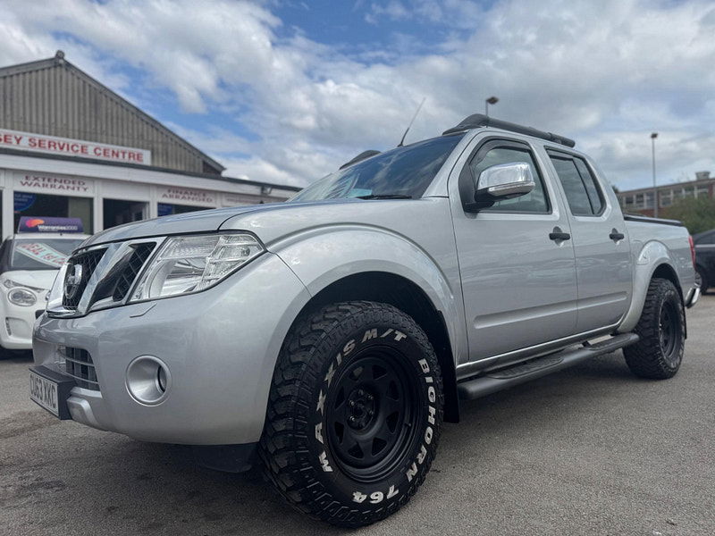 Nissan Navara 2.5 dCi Tekna 4WD Euro 5 4dr 4dr Manual 2025