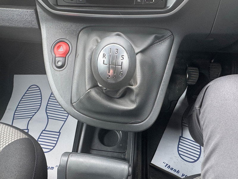 Nissan NV250 1.5 dCi Acenta L2 Euro 6 (s/s) 5dr 5dr Manual 2025