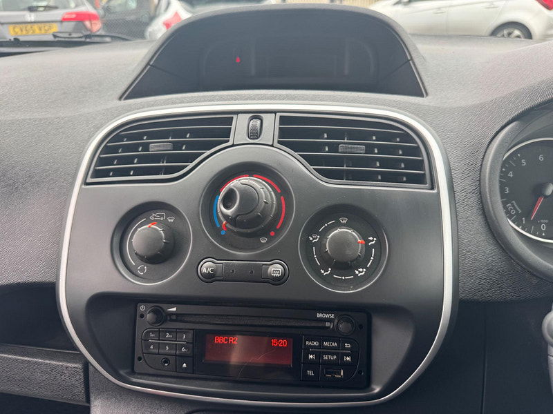 Nissan NV250 1.5 dCi Acenta L2 Euro 6 (s/s) 5dr 5dr Manual 2025