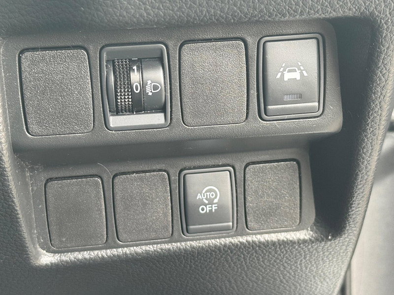 Nissan Qashqai 1.2 DIG-T N-Connecta Euro 6 (s/s) 5dr 5dr Manual 2026