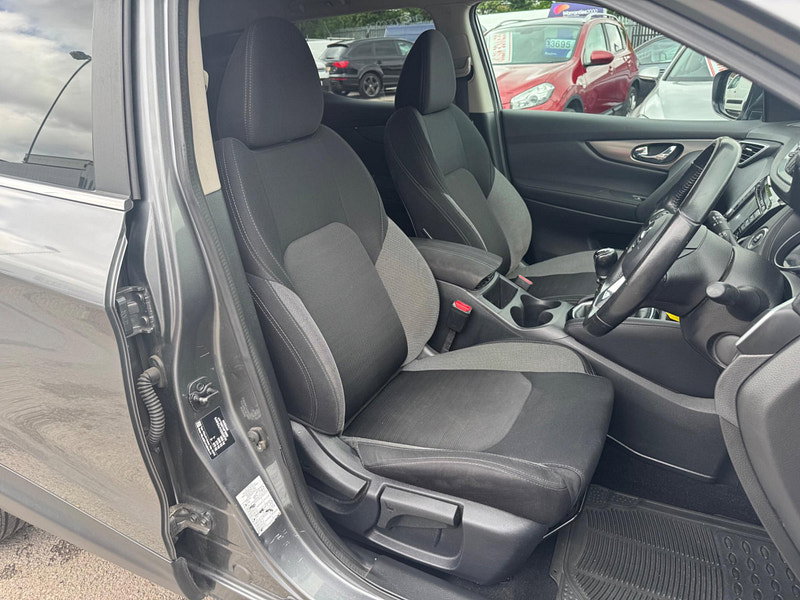 Nissan Qashqai 1.2 DIG-T N-Connecta Euro 6 (s/s) 5dr 5dr Manual 2026