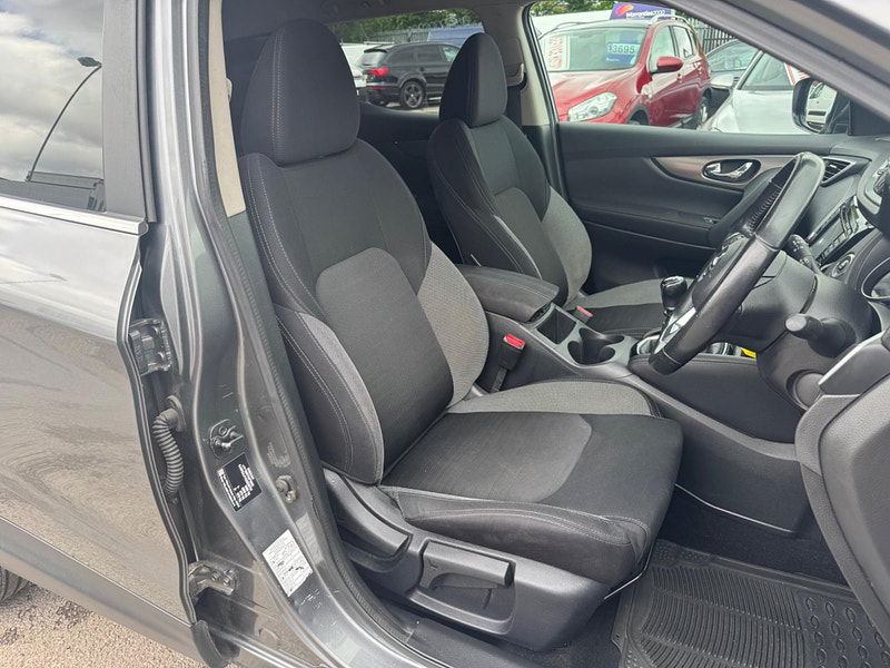 Nissan Qashqai 1.2 DIG-T N-Connecta Euro 6 (s/s) 5dr 5dr Manual 2025