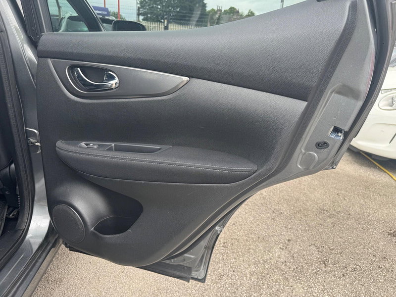 Nissan Qashqai 1.2 DIG-T N-Connecta Euro 6 (s/s) 5dr 5dr Manual 2026