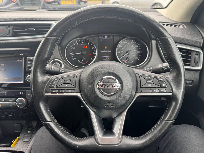 Nissan Qashqai 1.2 DIG-T N-Connecta Euro 6 (s/s) 5dr 5dr Manual 2026