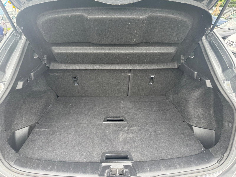 Nissan Qashqai 1.2 DIG-T N-Connecta Euro 6 (s/s) 5dr 5dr Manual 2026