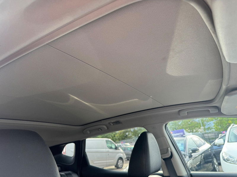 Nissan Qashqai 1.5 dCi Tekna 2WD Euro 5 (s/s) 5dr 5dr Manual 2025