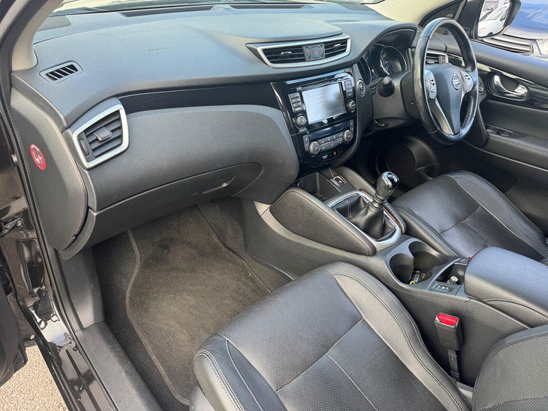 Nissan Qashqai 1.5 dCi Tekna 2WD Euro 5 (s/s) 5dr 5dr Manual 2025