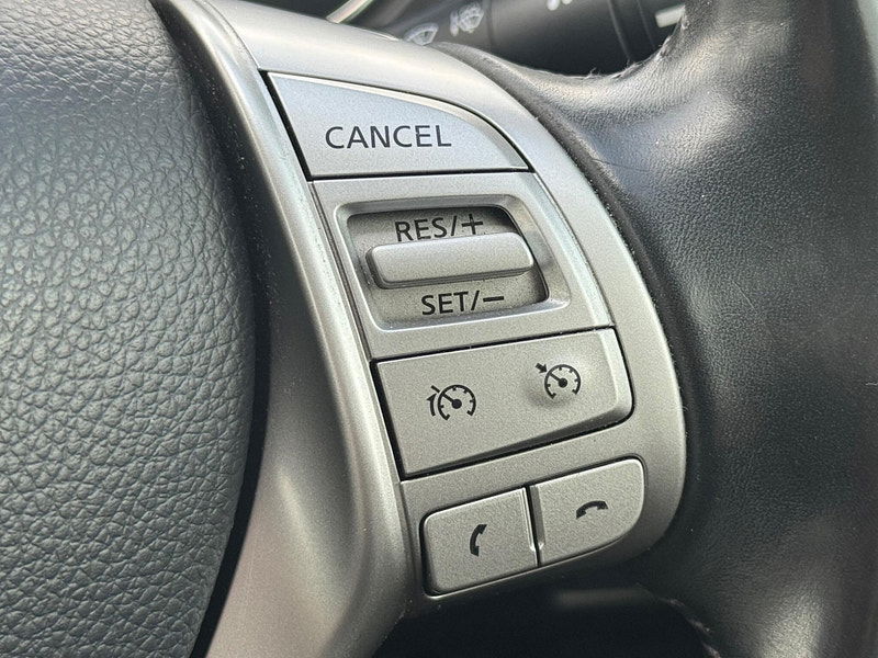 Nissan Qashqai 1.5 dCi Tekna 2WD Euro 5 (s/s) 5dr 5dr Manual 2025