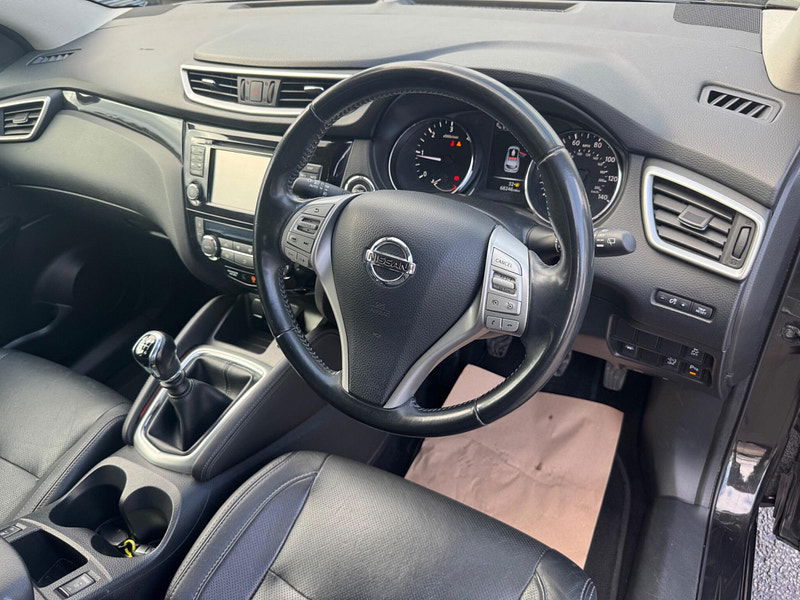 Nissan Qashqai 1.5 dCi Tekna 2WD Euro 5 (s/s) 5dr 5dr Manual 2025