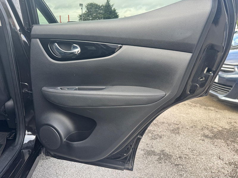 Nissan Qashqai 1.5 dCi Tekna 2WD Euro 5 (s/s) 5dr 5dr Manual 2025