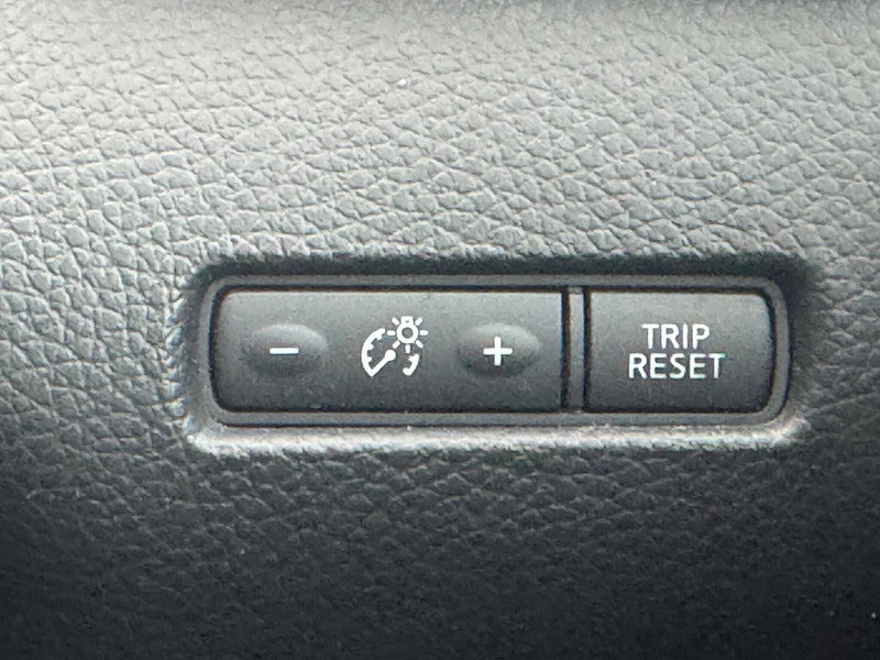 Nissan Qashqai 1.6 dCi Tekna 2WD Euro 5 (s/s) 5dr 5dr Manual 2026