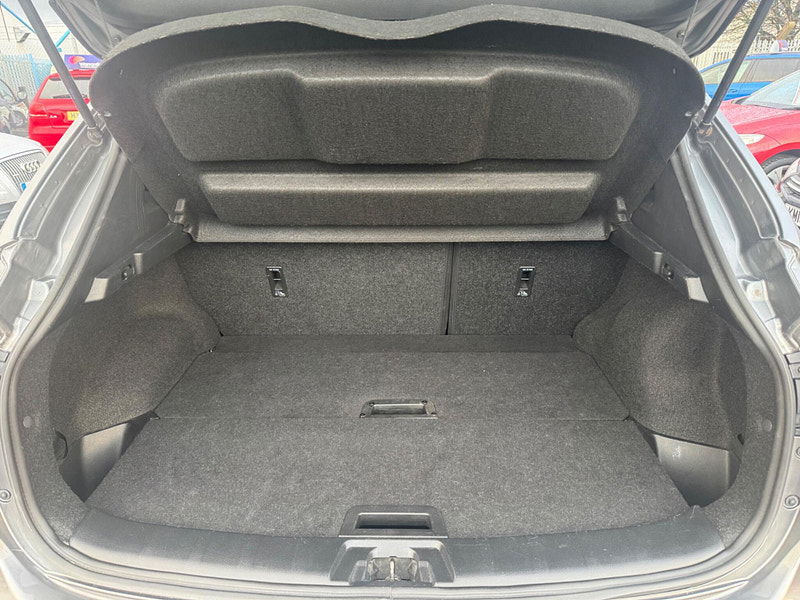 Nissan Qashqai 1.6 dCi Tekna 2WD Euro 5 (s/s) 5dr 5dr Manual 2026