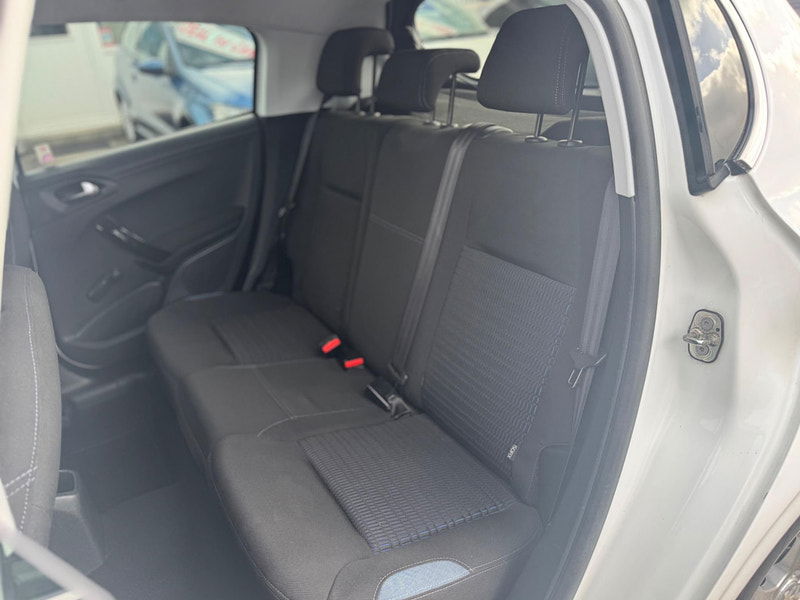 Peugeot 208 1.2 VTi PureTech Allure Euro 6 5dr 5dr Manual 2025