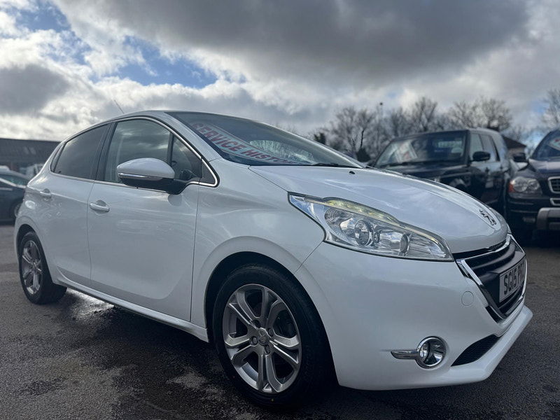 Peugeot 208 1.2 VTi PureTech Allure Euro 6 5dr 5dr Manual 2025
