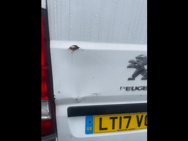 Peugeot Boxer 2.0 BlueHDi 435 Professional L4 H2 Euro 6 5dr 5dr Manual 2026