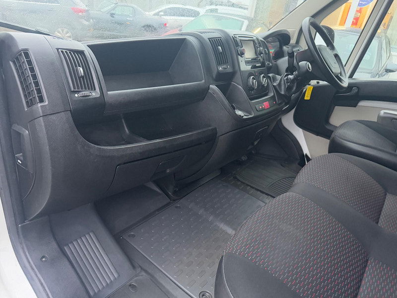 Peugeot Boxer 2.2 HDi 335 Professional L3 H2 Euro 5 5dr 5dr Manual 2025