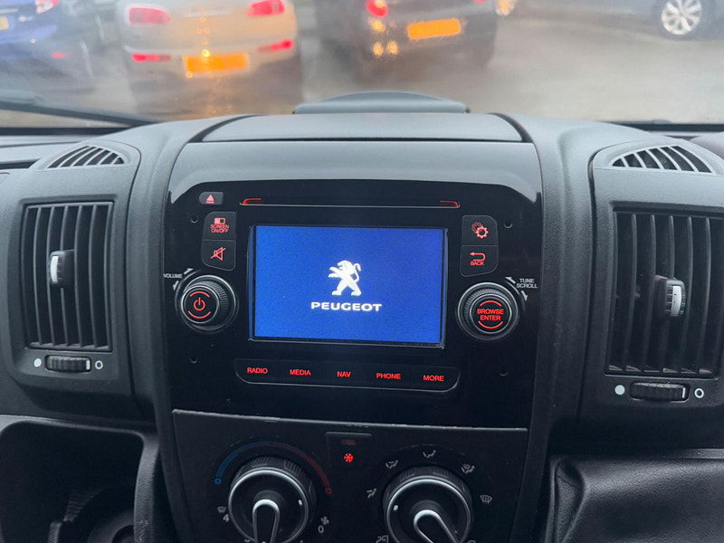 Peugeot Boxer 2.2 HDi 335 Professional L3 H2 Euro 5 5dr 5dr Manual 2025