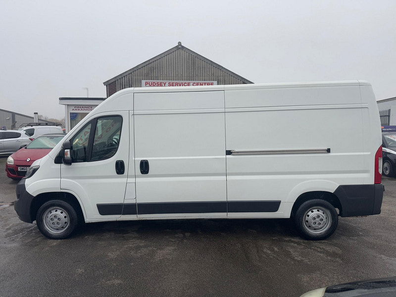 Peugeot Boxer 2.2 HDi 335 Professional L3 H2 Euro 5 5dr 5dr Manual 2025