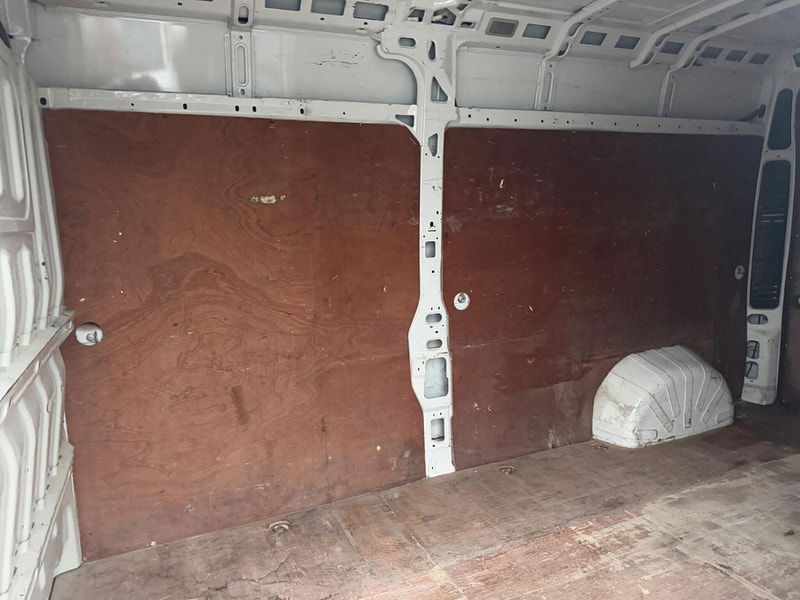 Peugeot Boxer 2.2 HDi 335 Professional L3 H2 Euro 5 5dr 5dr Manual 2025