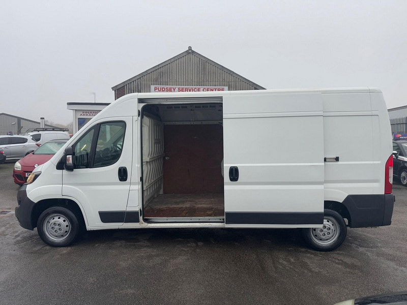 Peugeot Boxer 2.2 HDi 335 Professional L3 H2 Euro 5 5dr 5dr Manual 2025