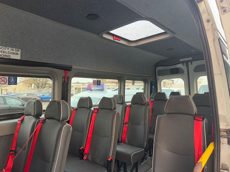 Peugeot Boxer 2.2 HDi 440 Window Van 4dr Diesel Manual FWD L4 H2 (130 bhp) 4dr Manual 2025