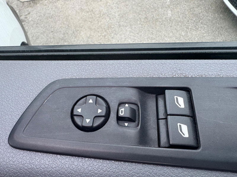 Peugeot Expert 2.0 BlueHDi 1400 Professional Standard Panel Van MWB Euro 6 (s/s) 6dr 6dr Manual 2025