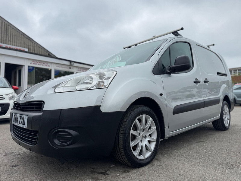 Peugeot Partner 1.6 HDi S Crew Van L2 H1 4dr 4dr Manual 2025