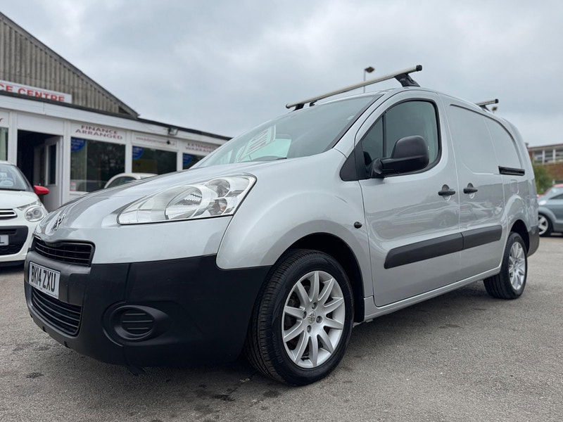 Peugeot Partner 1.6 HDi S Crew Van L2 H1 4dr 4dr Manual 2025