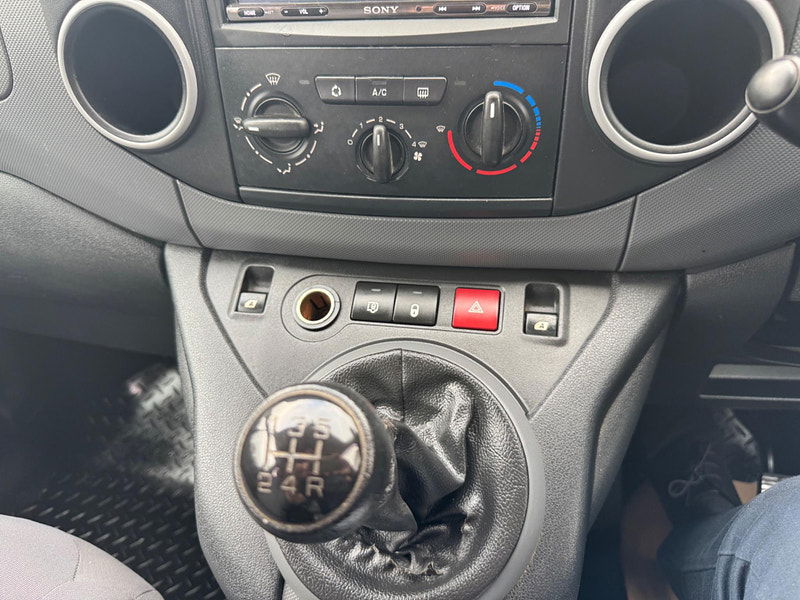 Peugeot Partner 1.6 HDi S Crew Van L2 H1 4dr 4dr Manual 2025