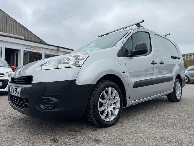 Peugeot Partner 1.6 HDi S Crew Van L2 H1 4dr 4dr Manual 2025