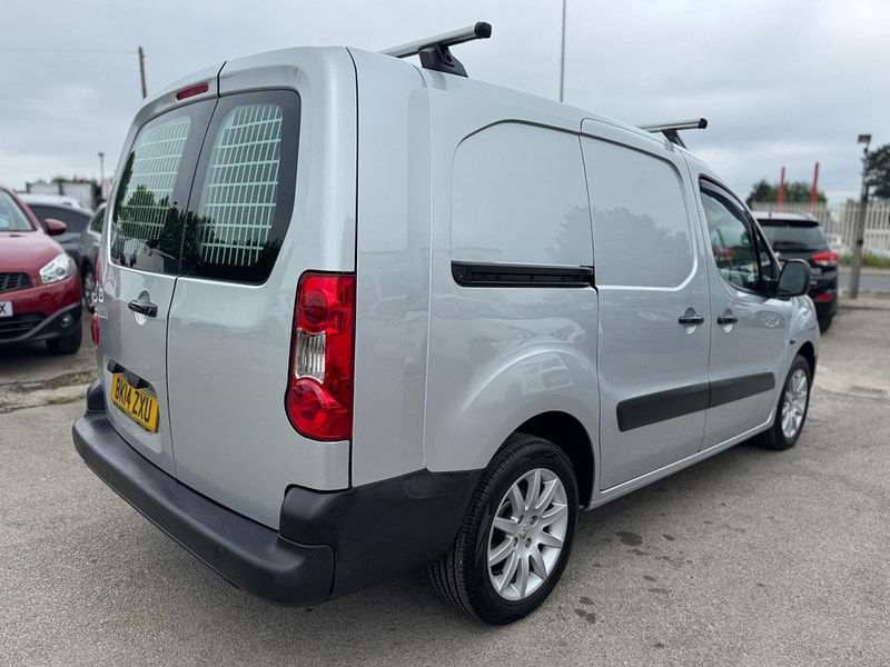 Peugeot Partner 1.6 HDi S Crew Van L2 H1 4dr 4dr Manual 2025