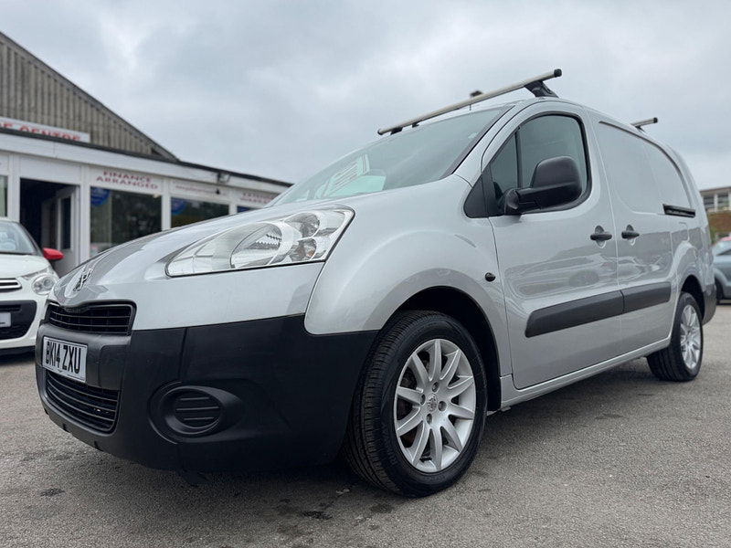 Peugeot Partner 1.6 HDi S Crew Van L2 H1 4dr 4dr Manual 2025