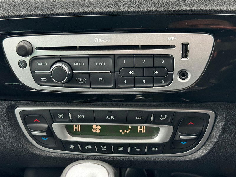 Renault Grand Scenic 1.5 dCi Dynamique TomTom EDC Euro 5 5dr 5dr Automatic 2025