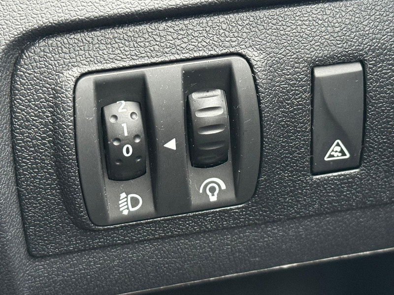 Renault Grand Scenic 1.5 dCi Dynamique TomTom EDC Euro 5 5dr 5dr Automatic 2025