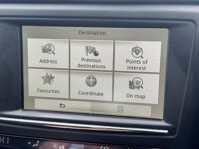 Renault Kadjar 1.5 dCi Dynamique Nav EDC Euro 6 (s/s) 5dr 5dr Automatic 2025