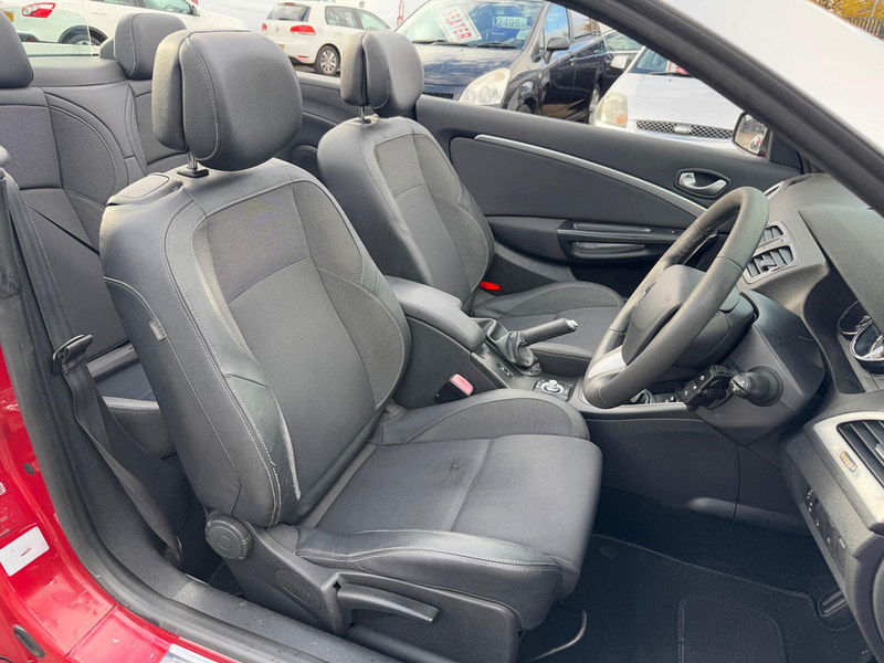 Renault Megane 1.4 TCe Dynamique TomTom Euro 5 2dr 2dr Manual 2026