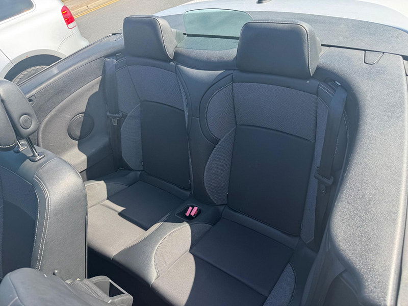 Renault Megane 1.5 dCi Dynamique TomTom EDC Euro 5 2dr 2dr Automatic 2025