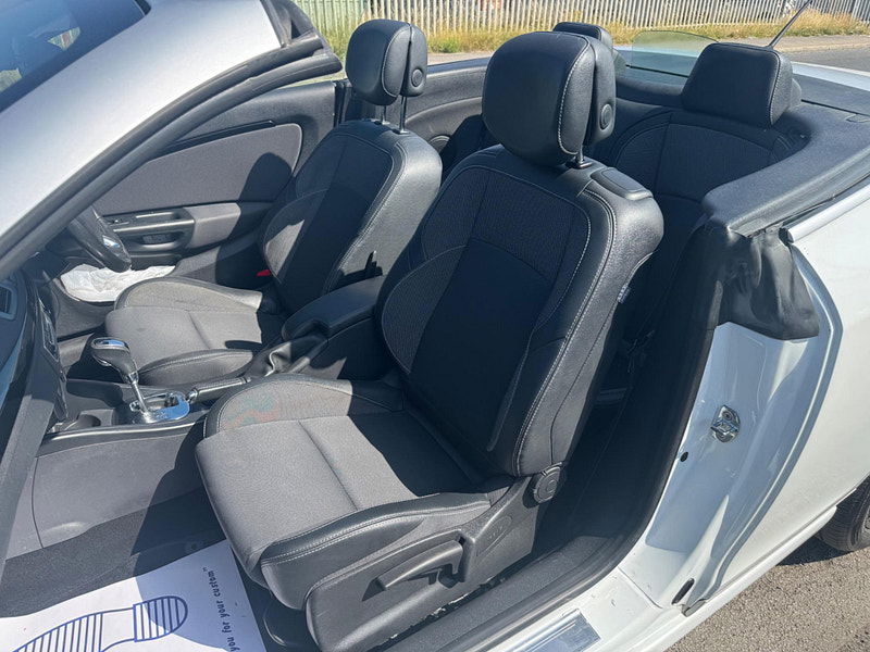 Renault Megane 1.5 dCi Dynamique TomTom EDC Euro 5 2dr 2dr Automatic 2025
