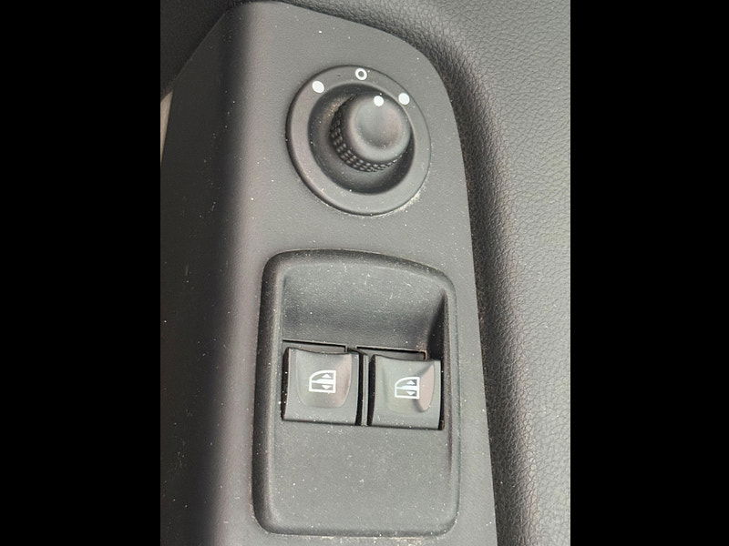 Renault Trafic 1.6 dCi 27 Business+ SWB Standard Roof Euro 5 5dr 4dr Manual 2025