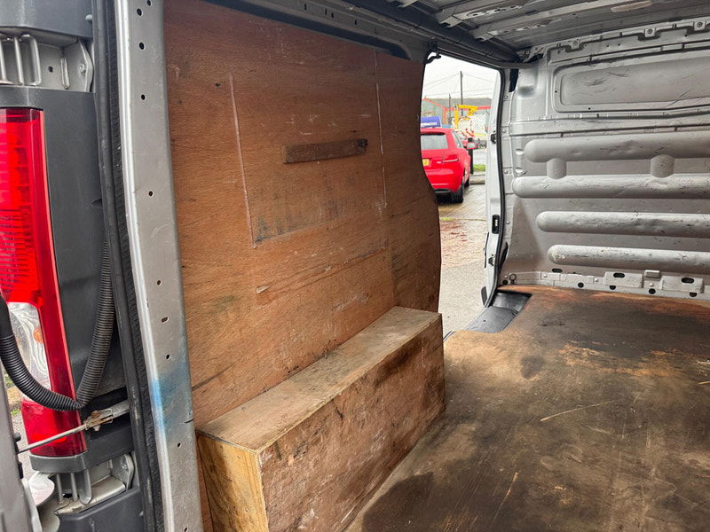 Renault Trafic 2.0 dCi LL29 eco L3 H1 3dr (Phase 3) 3dr Manual 2025