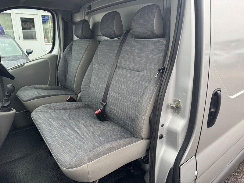 Renault Trafic 2.0 dCi LL29 eco L3 H1 3dr (Phase 3) 3dr Manual 2026