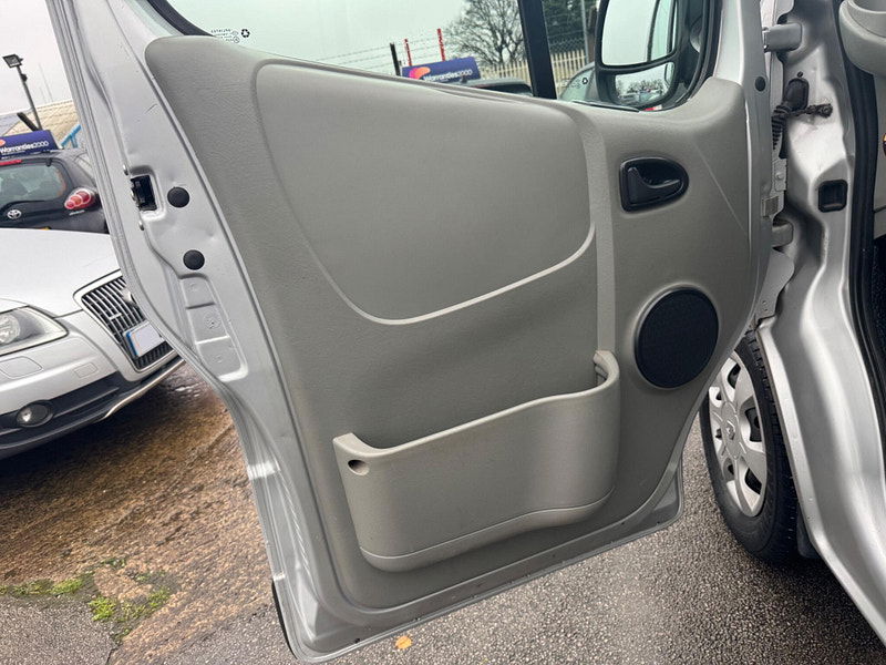 Renault Trafic 2.0 dCi LL29 eco L3 H1 3dr (Phase 3) 3dr Manual 2026