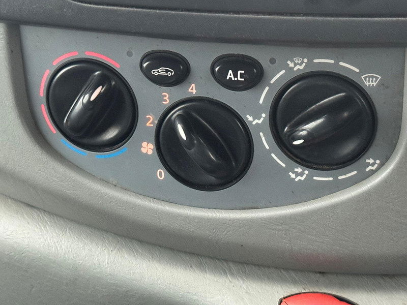 Renault Trafic 2.0 dCi LL29 eco L3 H1 3dr (Phase 3) 3dr Manual 2026