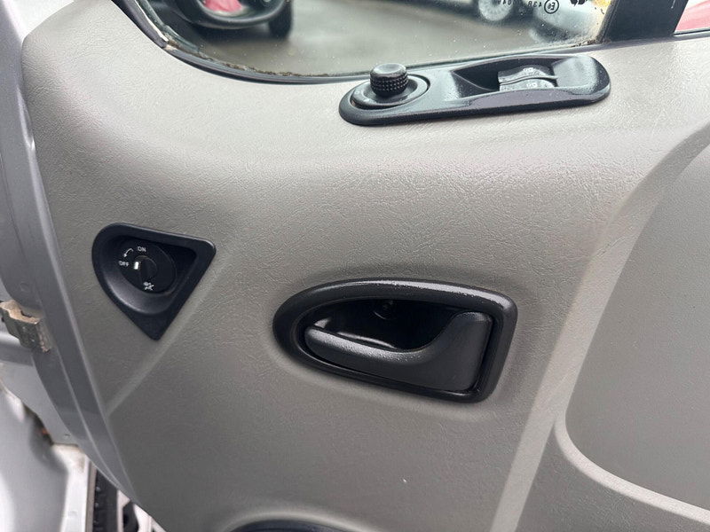 Renault Trafic 2.0 dCi LL29 eco L3 H1 3dr (Phase 3) 3dr Manual 2026