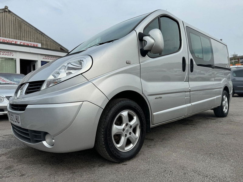 Renault Trafic 2.0 dCi LL29 Sport Crew Van L3 H1 4dr (Phase 3, 6 Seats) 4dr Manual 2024