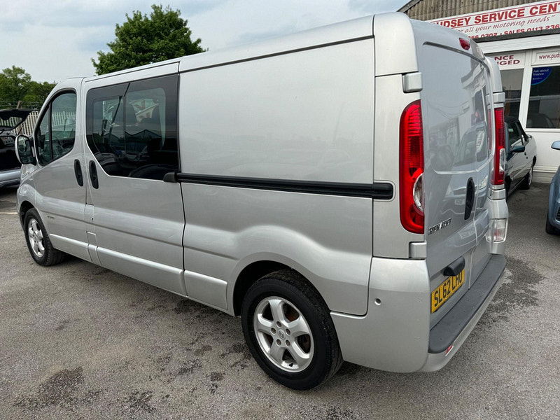 Renault Trafic 2.0 dCi LL29 Sport Crew Van L3 H1 4dr (Phase 3, 6 Seats) 4dr Manual 2024