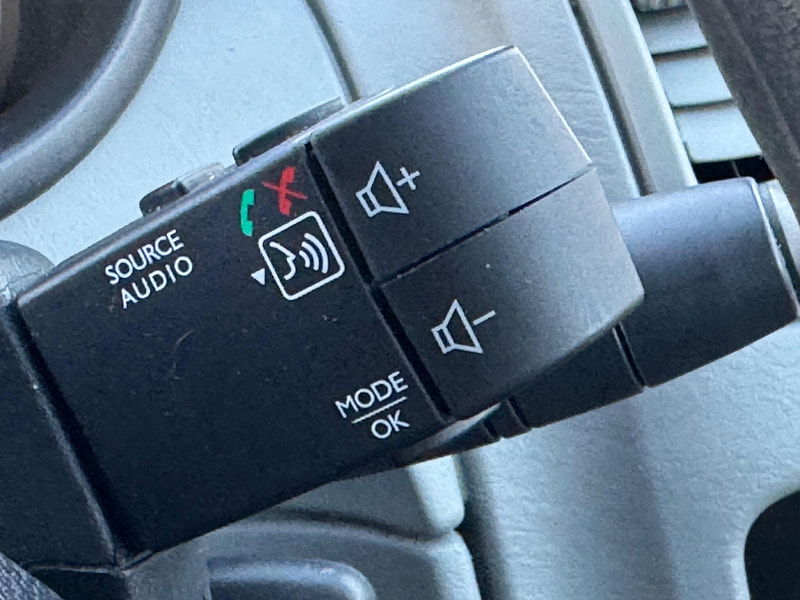 Renault Trafic 2.0 dCi LL29 Sport L3 H1 3dr 4dr Manual 2025