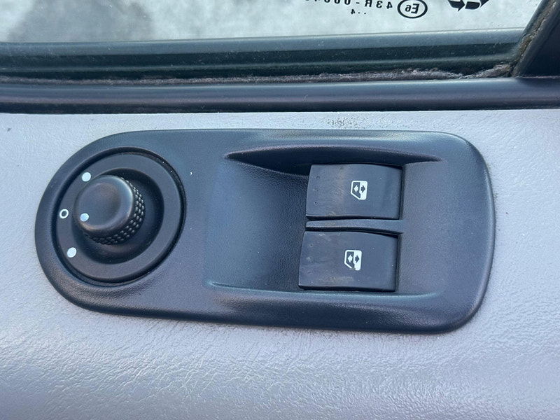 Renault Trafic 2.0 dCi LL29 Sport L3 H1 3dr 4dr Manual 2025