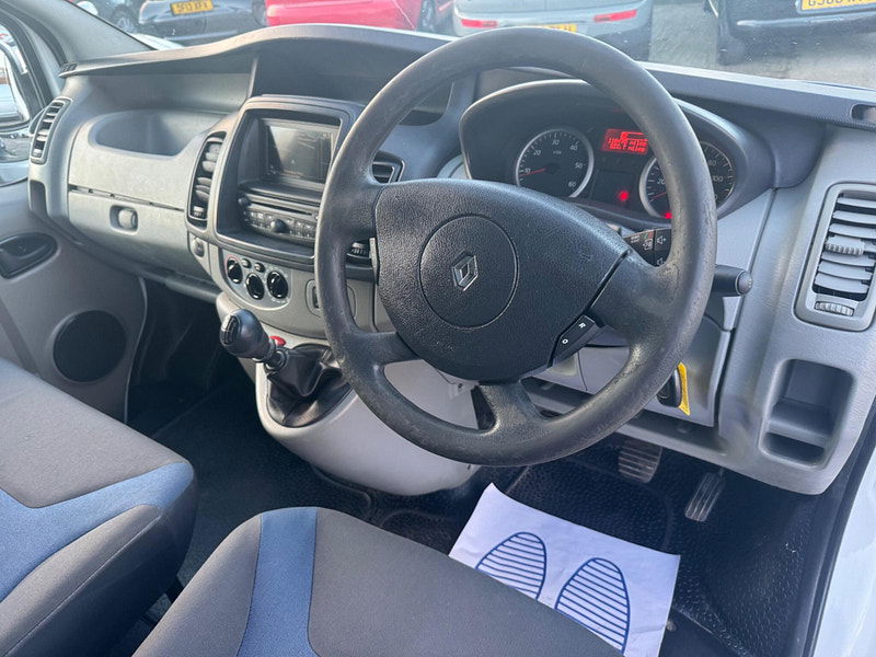 Renault Trafic 2.0 dCi LL29 Sport L3 H1 3dr 4dr Manual 2025